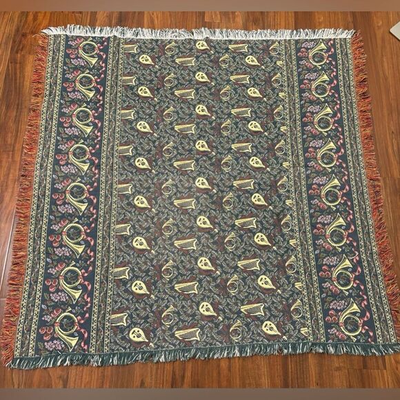 Classical Orchestra Musical Instruments Tapestry Blanket - Picture 1 of 6